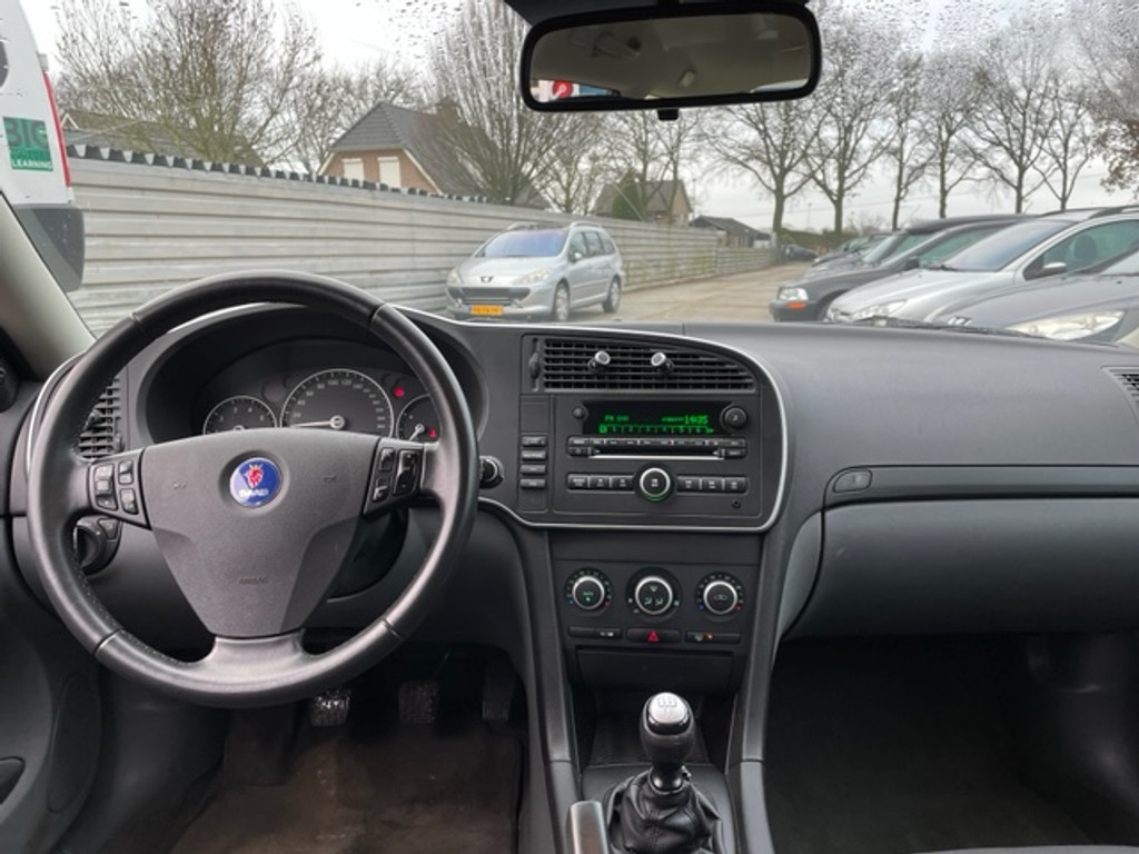 29316574-4.jpg